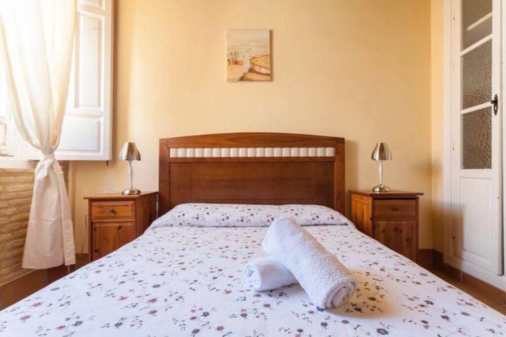 Precioso Apart - Localizacion Perfecta **Wifi - A/C** Seville Exterior photo